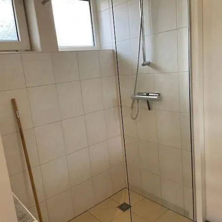 Vrijstaande Bungalow Lely In Op De Veluwe * Пюттен