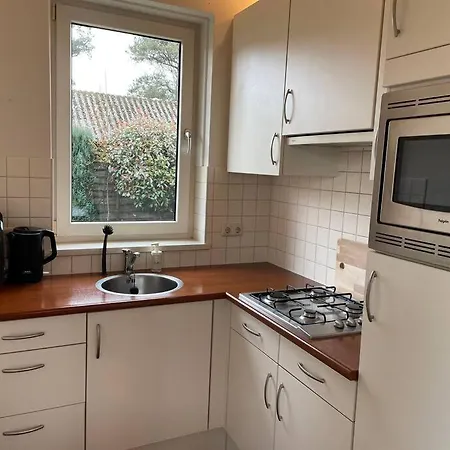 Vrijstaande Bungalow Lely In Op De Veluwe *