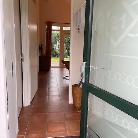 Vrijstaande Bungalow Lely In Op De Veluwe Пюттен