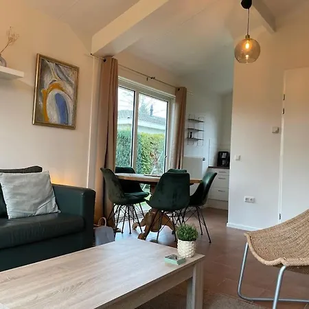 Дом отдыха Vrijstaande Bungalow Lely In Op De Veluwe